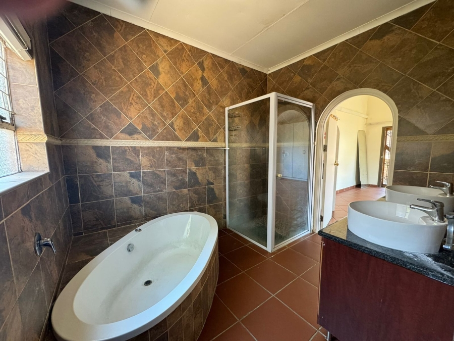 To Let 4 Bedroom Property for Rent in Schoemansville North West